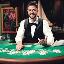 Dragon Tiger paytable and betting interface on zodia platform